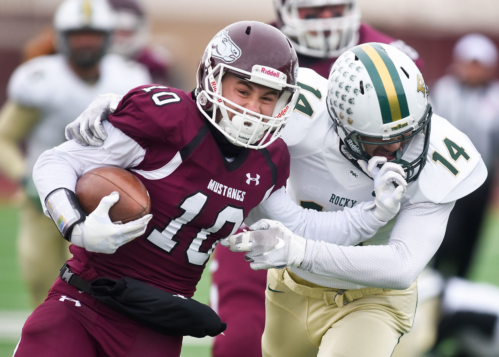 Football Rocky Mountain at Morningside